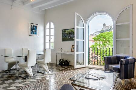 Amazing bedroom in penthouse with cathedral views