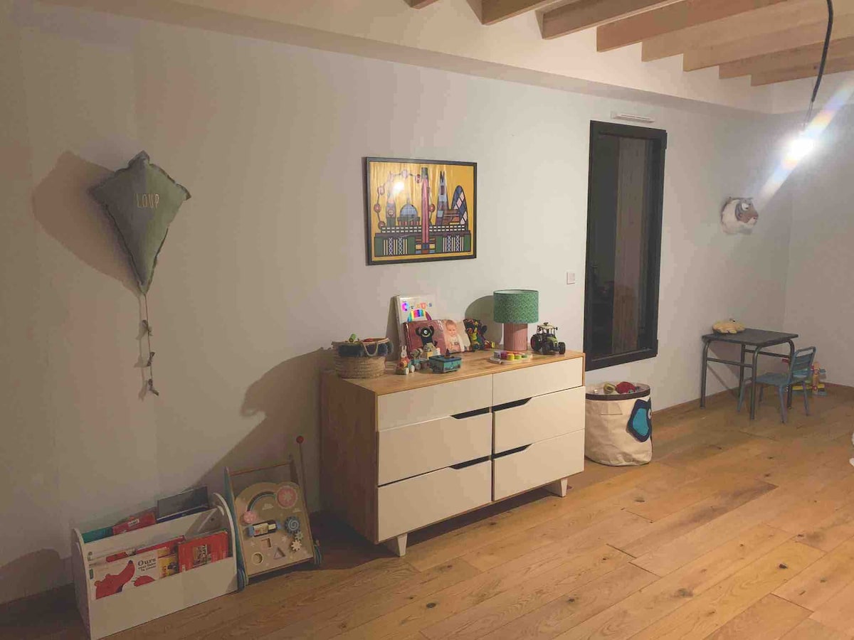 חדר ילדים - קומת קרקע 