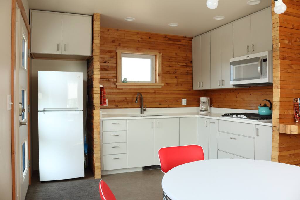 Sunny and spacious kitchen
