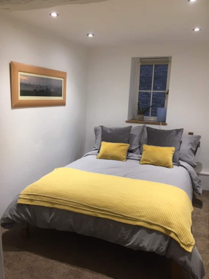 Double cosy bedroom