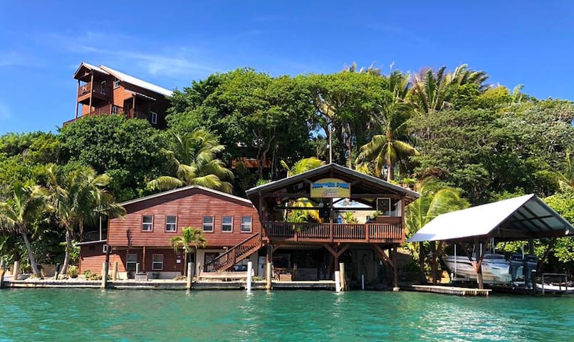 4 Bedroom at Jonesville Point Resort