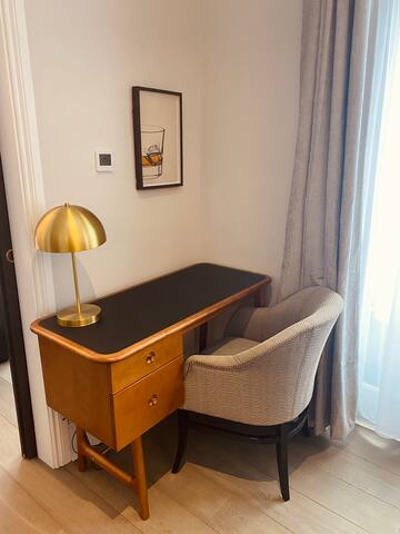 Marylebone Stunning 3-Bedroom Mews House gallery image 5