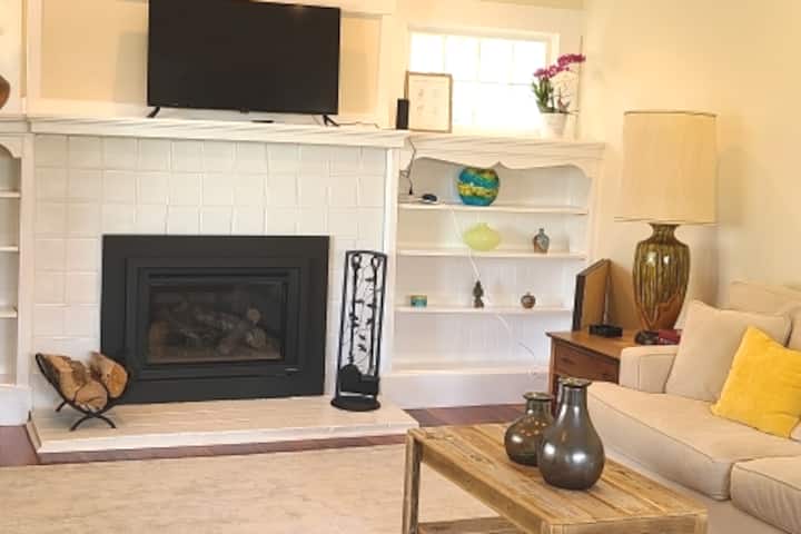 Bright And Sunny Central San Mateo 3/2.5 Craftsman - San Mateo, CA