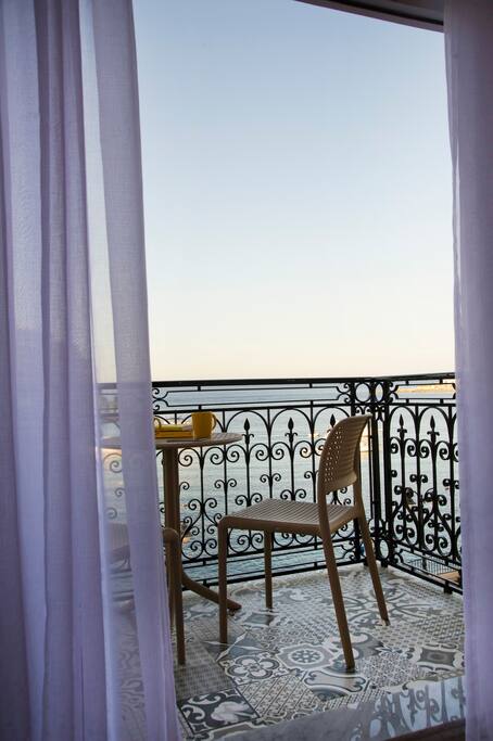 Your View for Sunrise / day / Moonlight