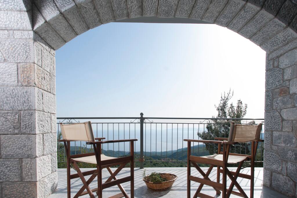 Relax gazing the sea