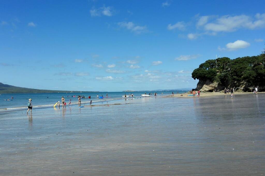Takapuna Beach