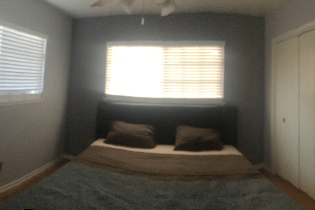 Bedroom for rent