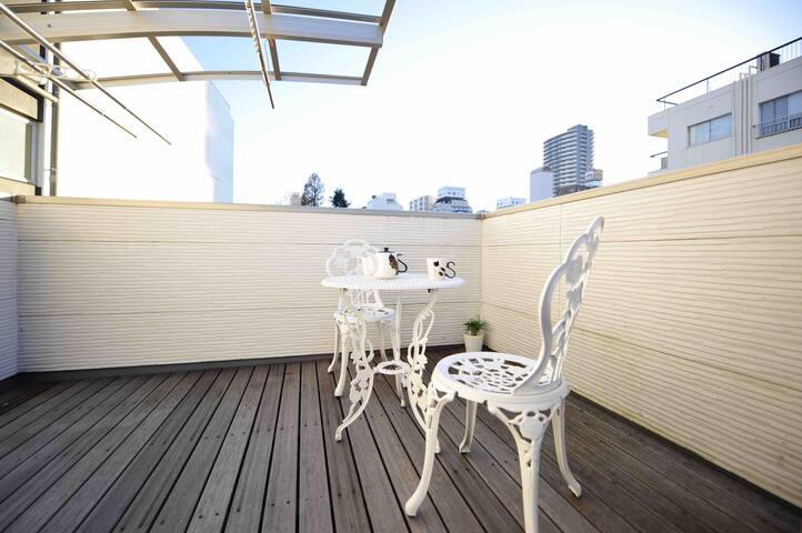 1/池袋黄金地段 堂吉柯德购物天堂｜步行5分钟到站｜独栋三层一户建｜3卧室适合家庭/团体入住 gallery image 4