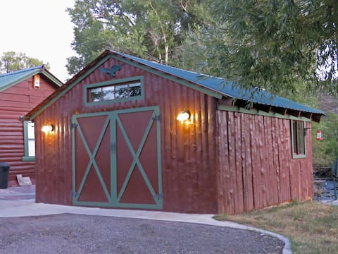 Top Airbnb: The Villa Costalotta in Vail / Beaver Creek