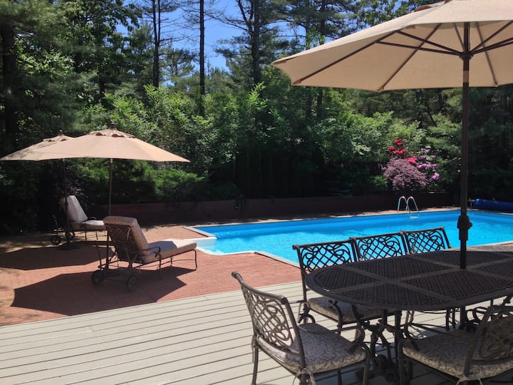 Newly Renovated Kitchen/baths, Clean, Cozy, Bright - East Hampton, NY
