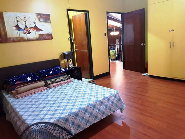 Spacious,Accessible, Clean, Baguio TransientHouse Houses for Rent in
