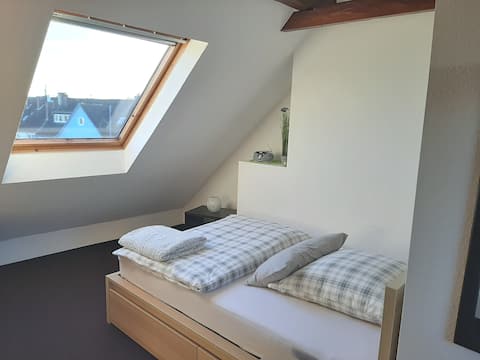Leistungsstarkes Airbnb: central accommodation in Flingern Nord