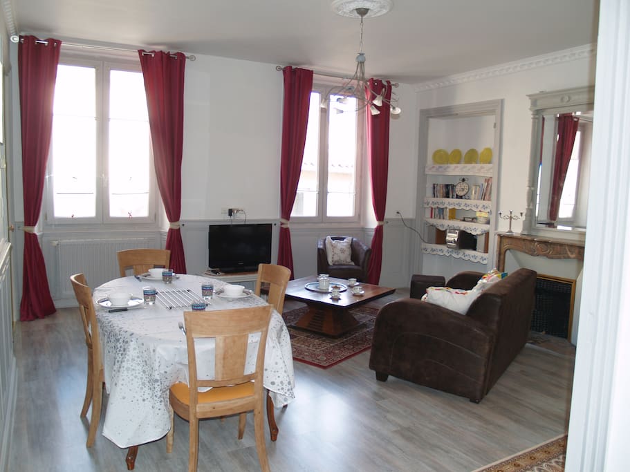 salle, TV, internet,DVD