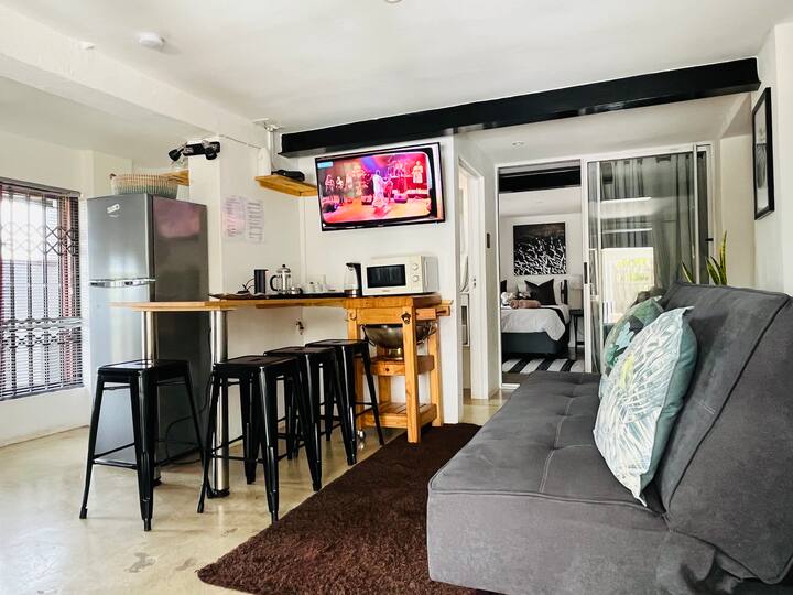 Luxury Self-catering  Apartment @ Bokamoso Views - Rustenburg