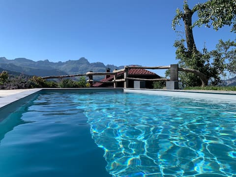 Exceptional farm in Combloux, amazing pool