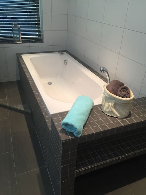 GAY ANNA ESCORT LULEÅ ESKORT SMÅANNONSER GAY KNULLA I SANDVIKEN KNULLA FÖR PENGAR