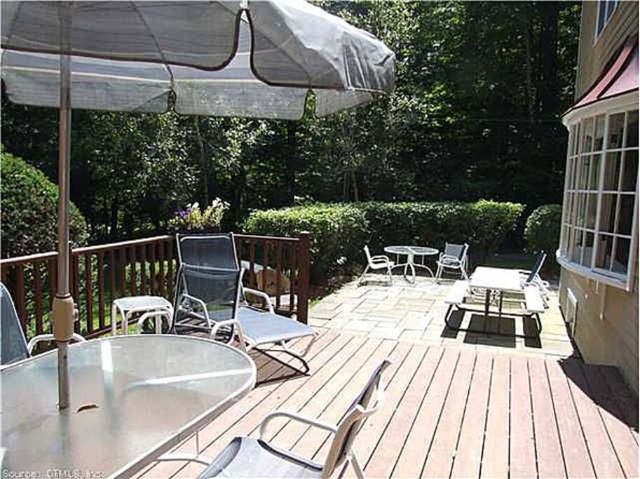 Cedar deck/blue stone pation