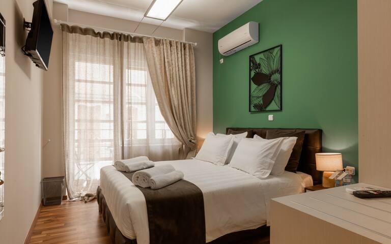 Monastiraki Urban Apartment, next to the Metro. gallery image 2