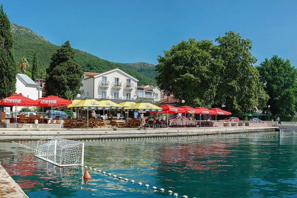 Pool in Djenovici