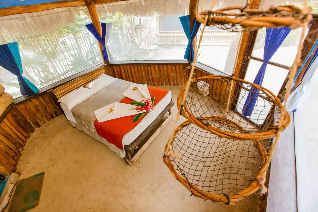 HOSTEL & CABANAS IDA Y VUELTA CAMPING