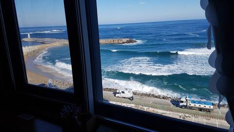 Light house: Lighthouse