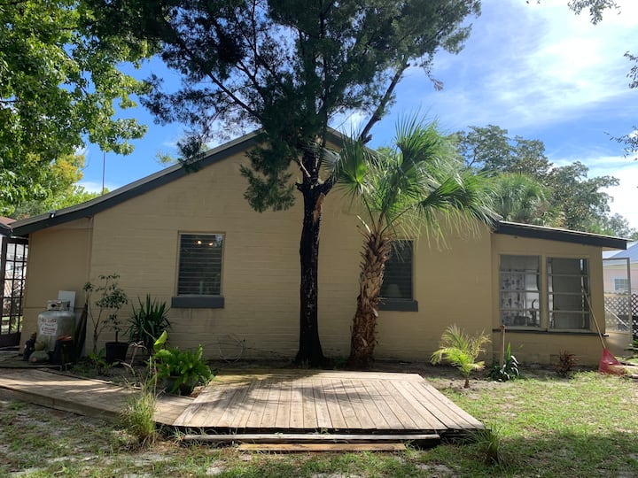 Lanark Village Rentals