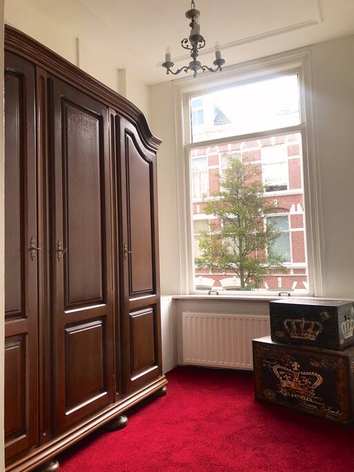 Cloak room