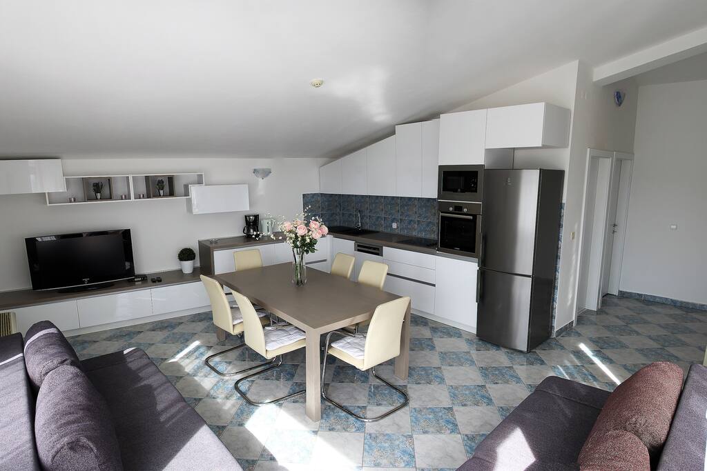 Kitchen and dining room