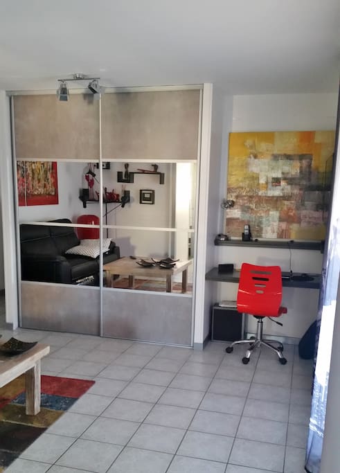 Coin bureau