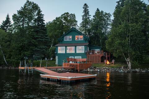 Rangeley Lakeside Lodge - Pets, Boats, Bunkhouse
