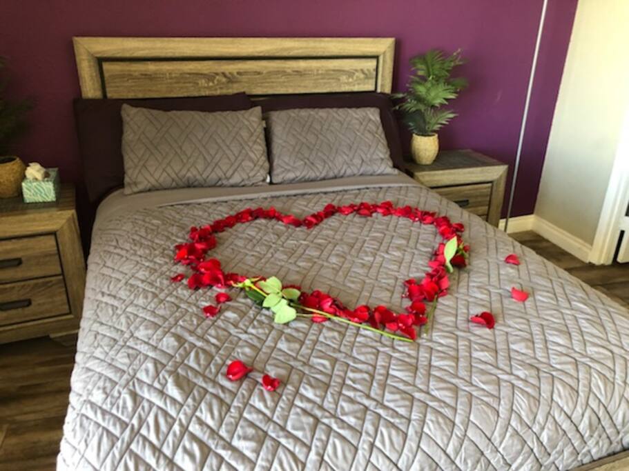 This is an example of our romance package and is not included in our room rate. Please message us or see "The Space" area for more information and pricing.