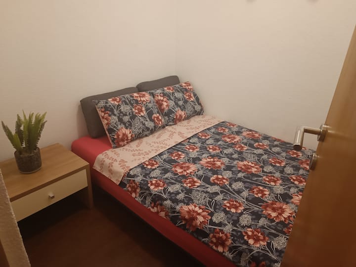 საძინებელი 2