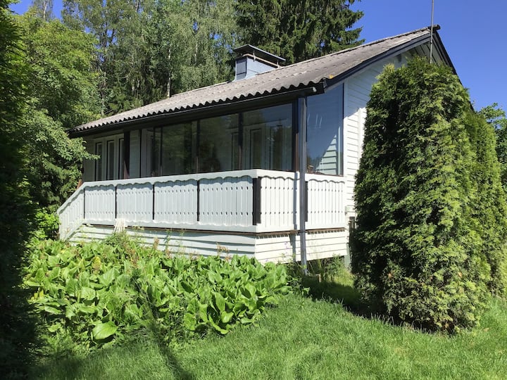 Romantic wooden house near Helsinki Bungalows for Rent in Espoo