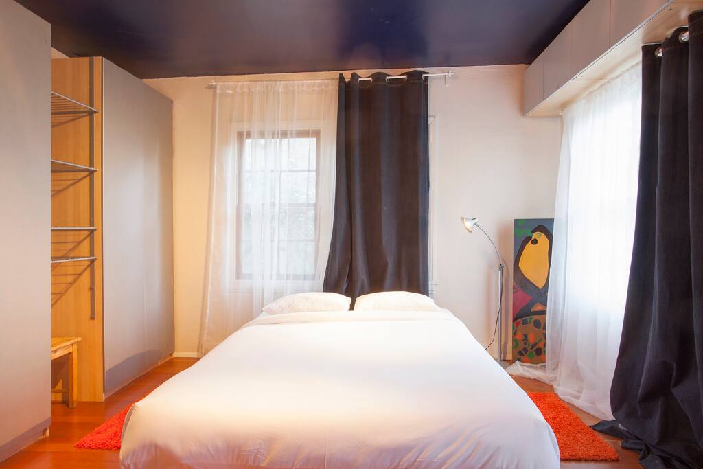 queen tempupedic bed