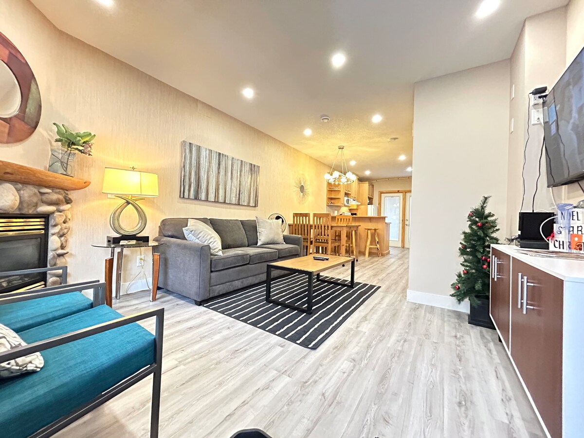 231 ♡ entire 2 story townhouse Banff mtain view ♡ Townhouses for Rent