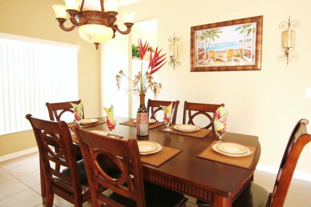 Formal Dinning Romm