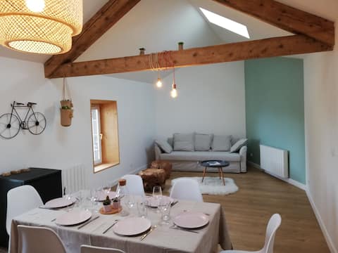 At the foot of the Puys