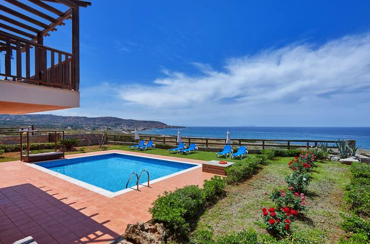 Villa Meliti with Seaview, Private Pool & 3Bedroom gallery image 3