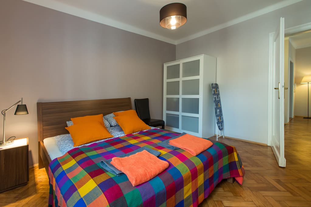1 bedroom with bed160x200