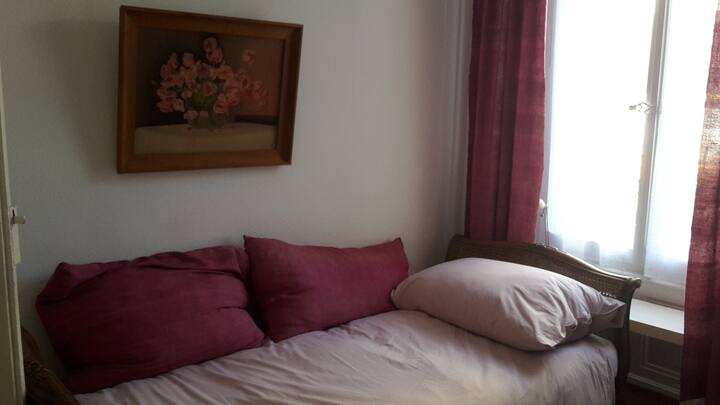 และเตียงเดี่ยว