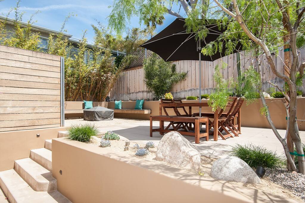 Cozy backyard