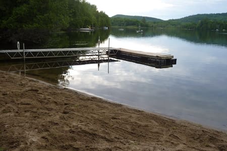Les bateaux à air à une place pour la pêche