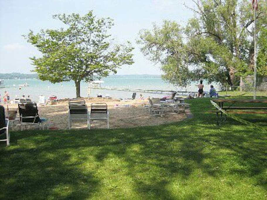 Lakeview Condo Shanty Creek Resort ski in ski out Apartments for