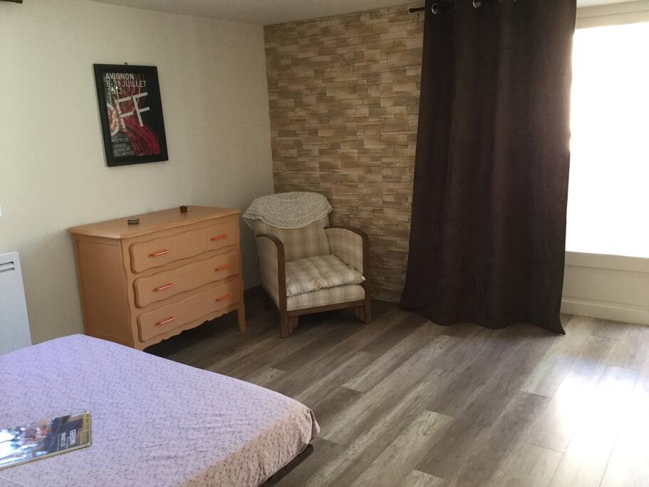 Grande chambre de 20m2