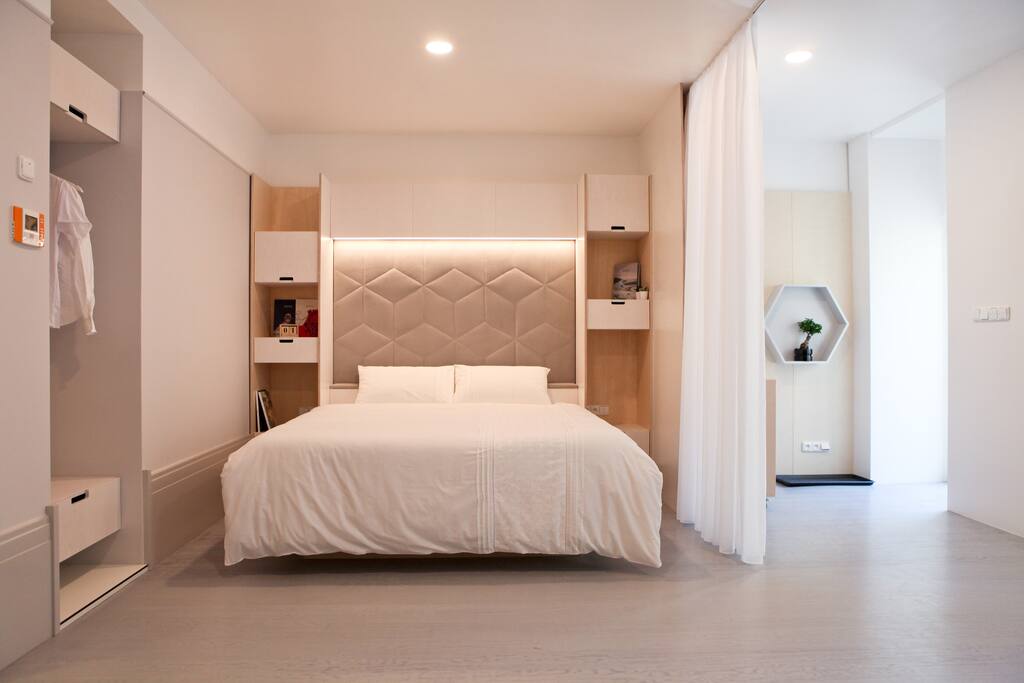 Big Bed