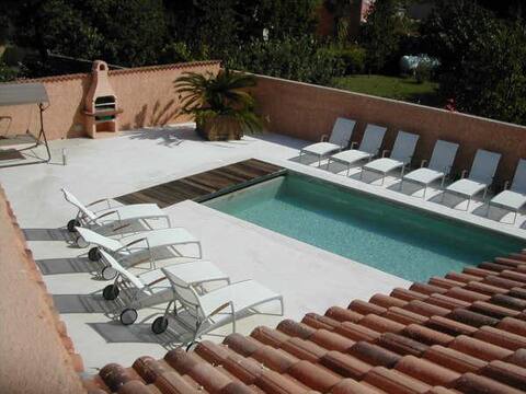 Villa Safari