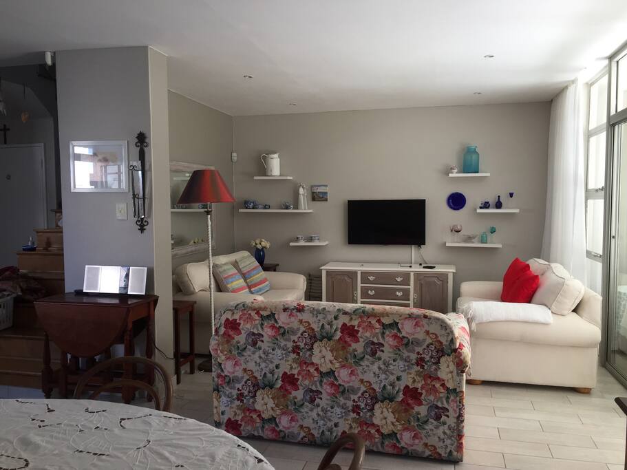 Lounge area