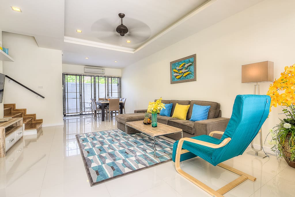 Living room - lounge area