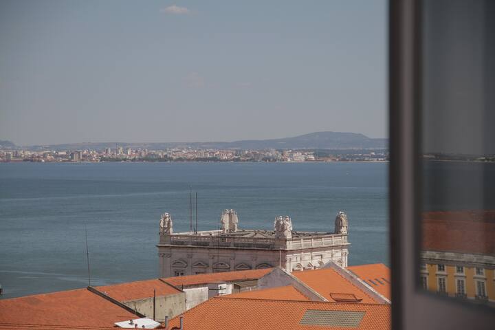 Lisbon best View! gallery image 2