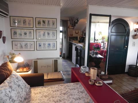 Top Airbnb: Peacock Terrace in Aci Castello
